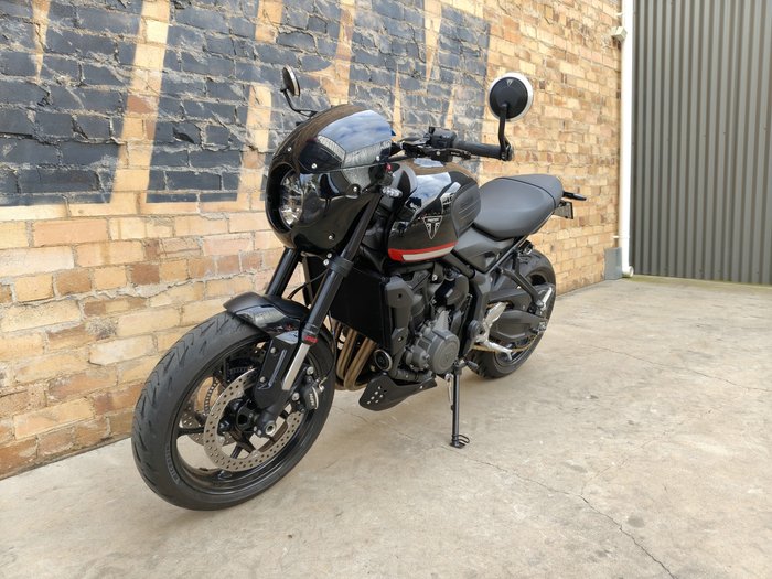 2023 TRIUMPH TRIDENT 660 ROAD BLACK