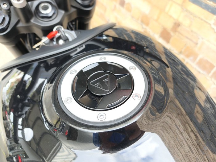 2023 TRIUMPH TRIDENT 660 ROAD BLACK