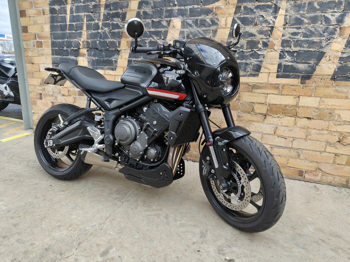 2023 TRIUMPH TRIDENT 660 ROAD BLACK