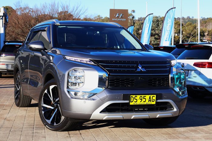 2023 Mitsubishi Outlander