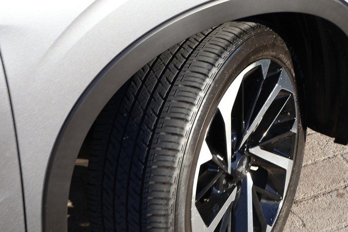 2023 Mitsubishi Outlander Exceed