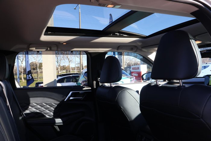 2023 Mitsubishi Outlander Exceed