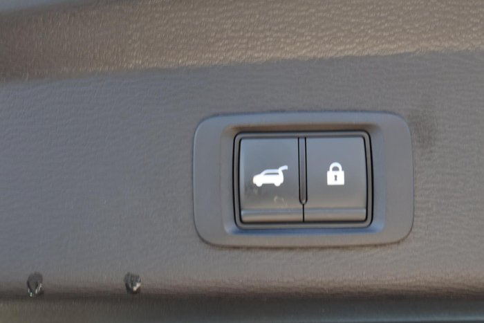 2023 Mitsubishi Outlander Exceed