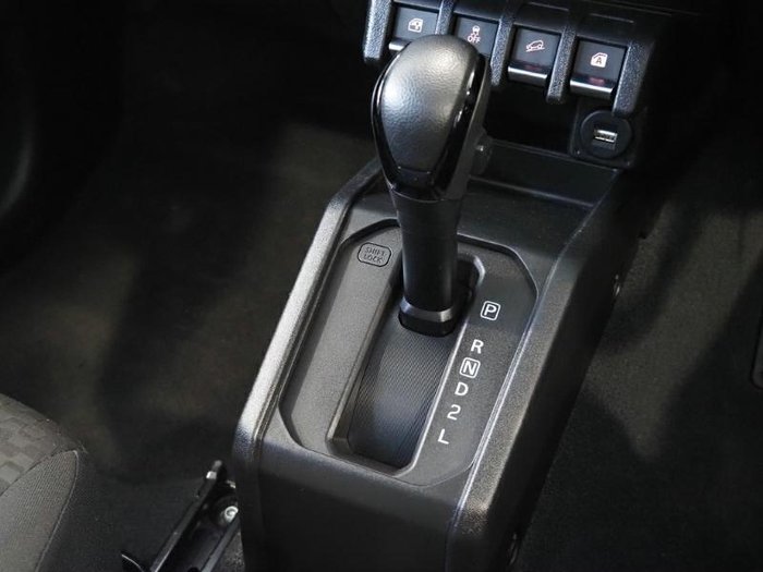 2024 Suzuki Jimny GLX