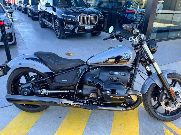 2025 BMW