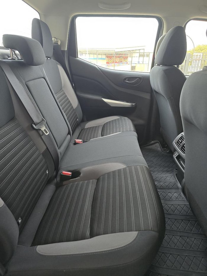 2025 Nissan Navara SL D23 MY25 4X4 Dual Range Solid White