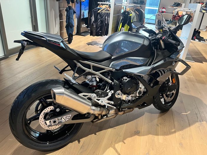 2026 BMW