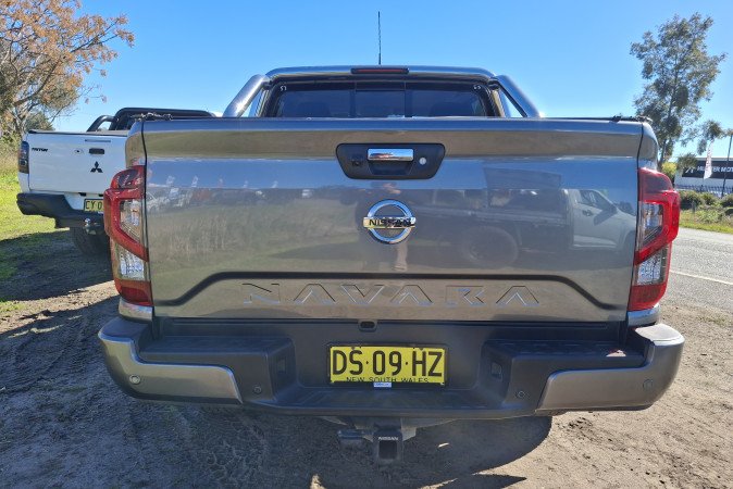 2021 NISSAN NAVARA ST (4x4)