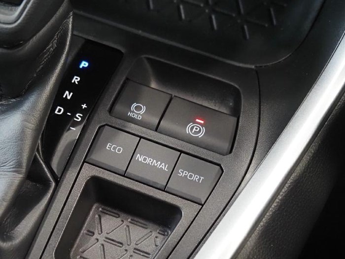 2024 Toyota RAV4 GX