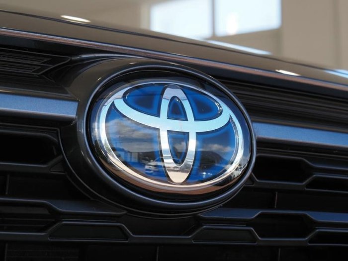 2024 Toyota RAV4 GX