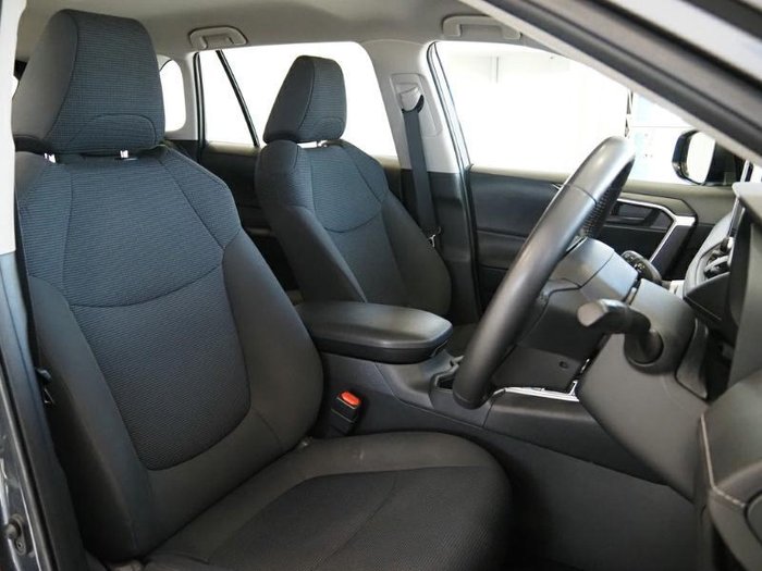 2024 Toyota RAV4 GX