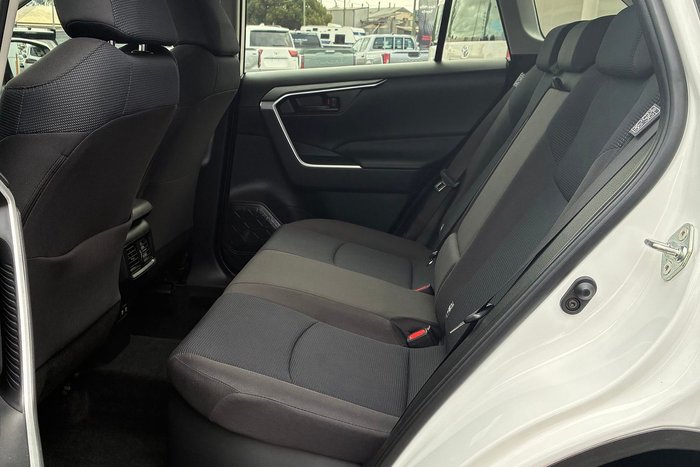 2022 Toyota RAV4 GX