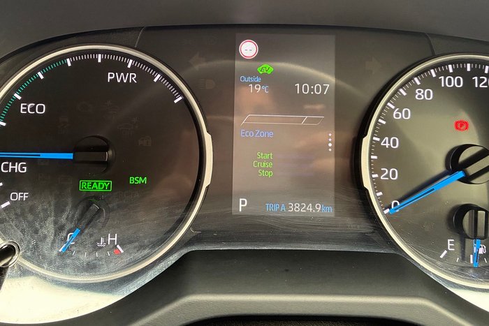 2022 Toyota RAV4 GX