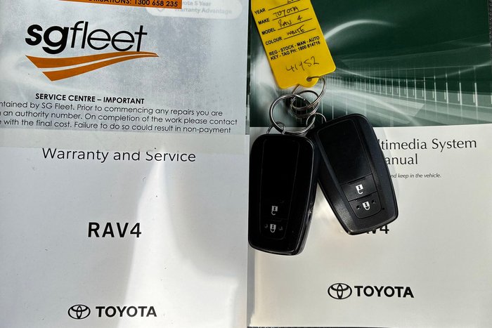 2022 Toyota RAV4 GX
