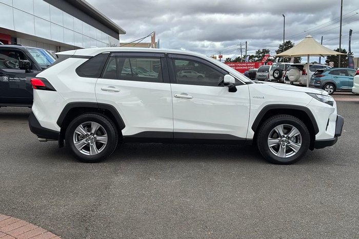 2022 Toyota RAV4 GX