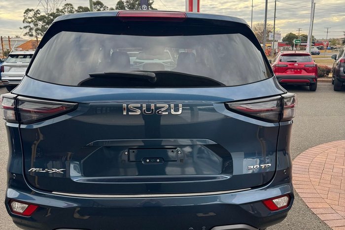 2024 Isuzu MU-X
