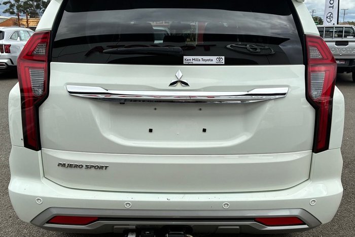 2022 Mitsubishi Pajero Sport GLS