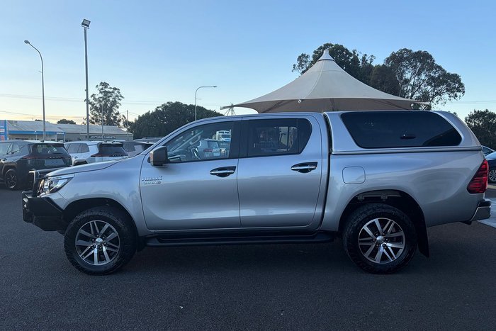 2019 Toyota Hilux SR5