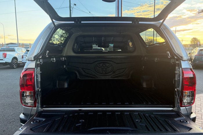 2019 Toyota Hilux SR5