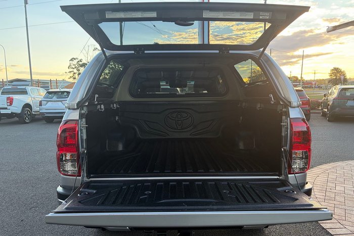 2019 Toyota Hilux SR5