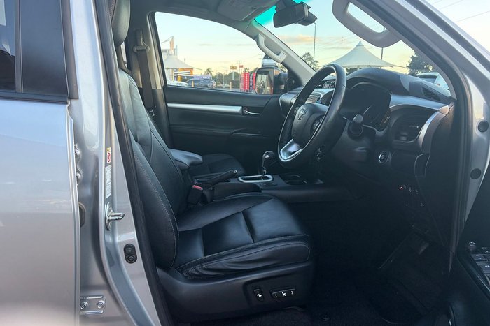 2019 Toyota Hilux SR5