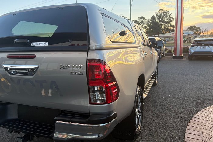 2019 Toyota Hilux SR5