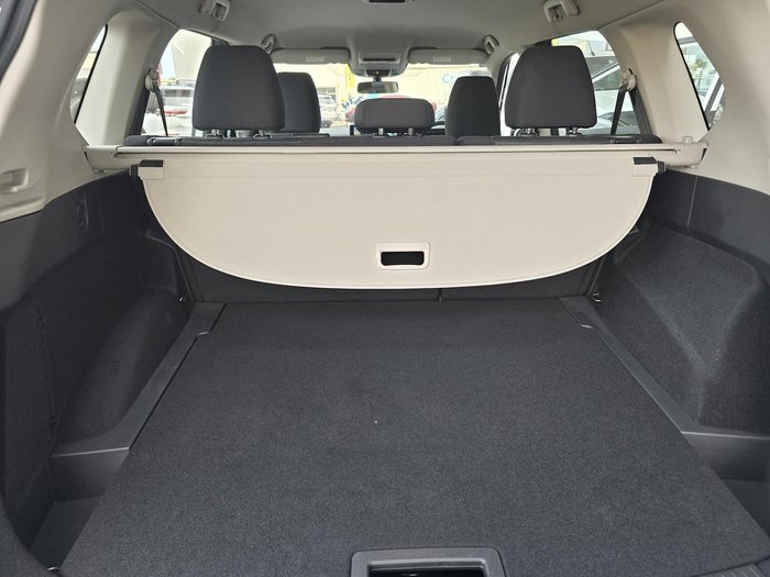2026 Nissan X-TRAIL ST