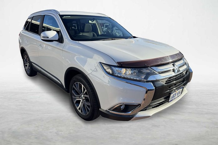 2016 Mitsubishi Outlander LS