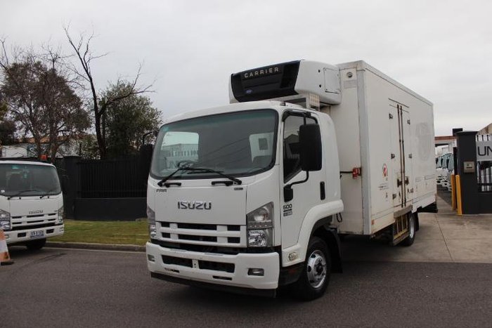 2010 Isuzu F Series FRR 600