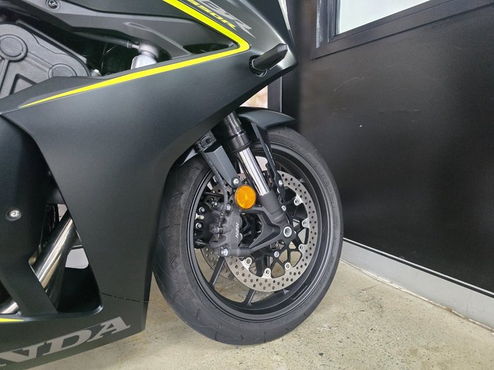 2026 Honda CBR650RAC BLACK