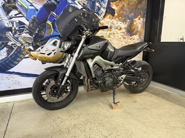 2014 Yamaha MT-09 BLUE
