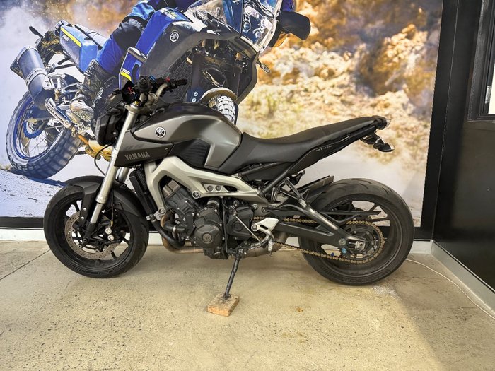 2014 Yamaha MT-09 BLUE