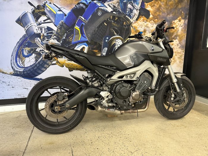 2014 Yamaha MT-09 BLUE