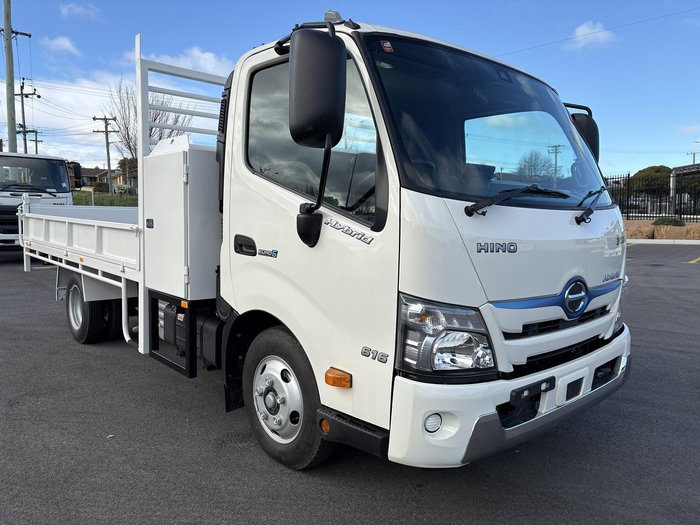 2025 Hino 300 Series 616 Hybrid