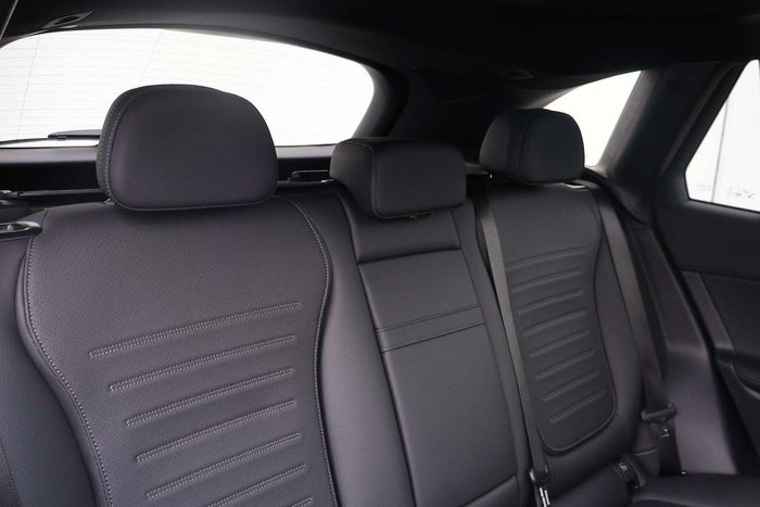 2025 Mercedes-Benz GLC-Class GLC200