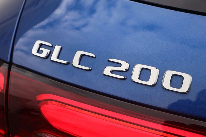 2025 Mercedes-Benz GLC-Class GLC200