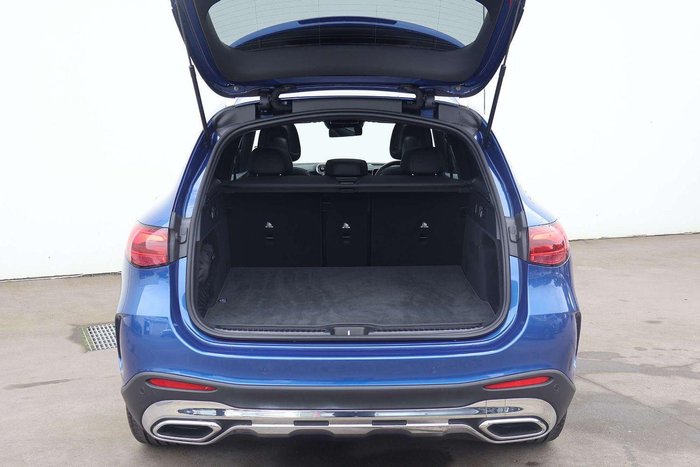 2025 Mercedes-Benz GLC-Class GLC200