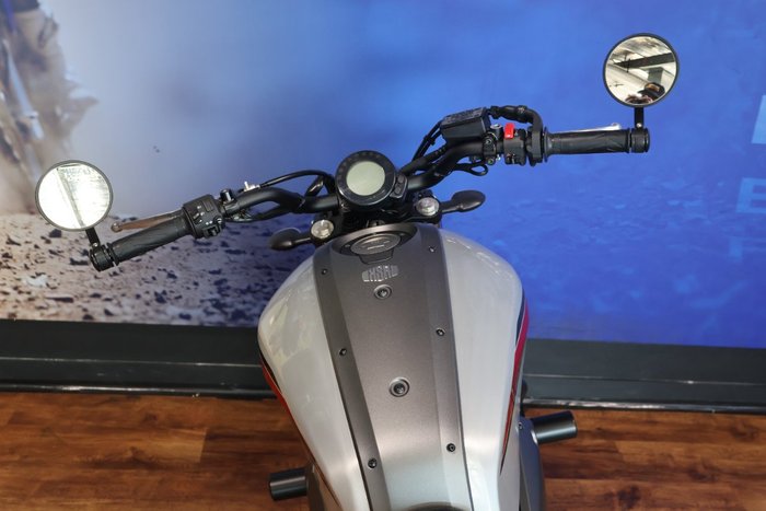 2019 Yamaha XSR700 Silver