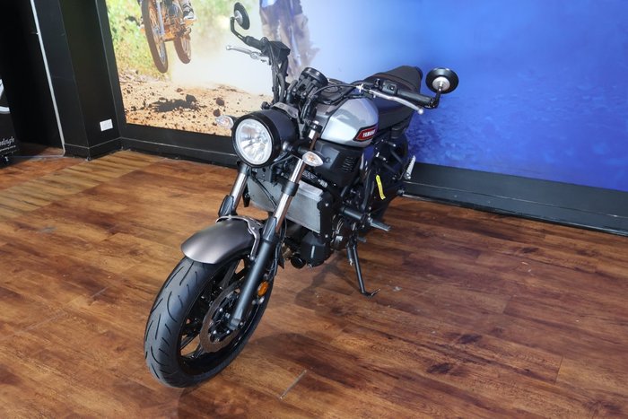 2019 Yamaha XSR700 Silver