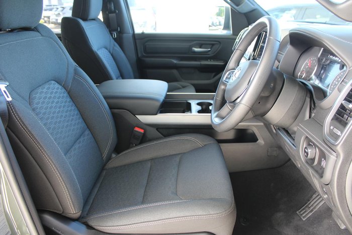 2026 RAM 1500 Express Black Edition Hurricane SO