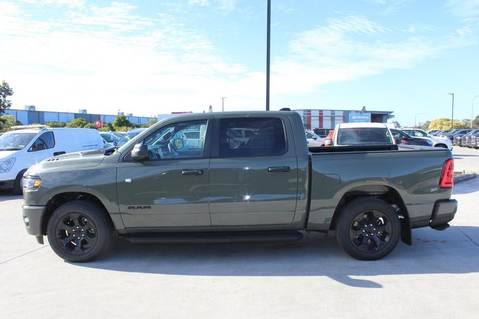 2026 RAM 1500 Express Black Edition Hurricane SO