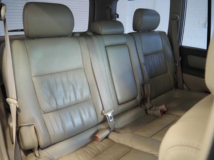 2004 Toyota Landcruiser GXL