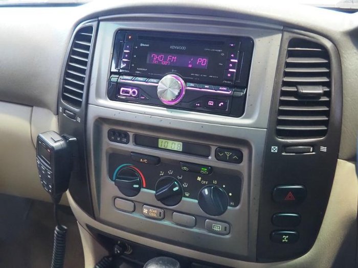 2004 Toyota Landcruiser GXL