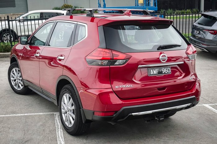 2017 Nissan X-TRAIL ST