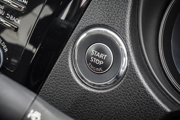 2017 Nissan X-TRAIL ST