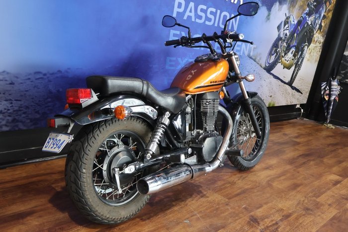 2017 Suzuki BOULEVARD S40 (LS650B) Orange