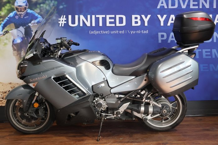 2008 Kawasaki 1400 GTR Silver