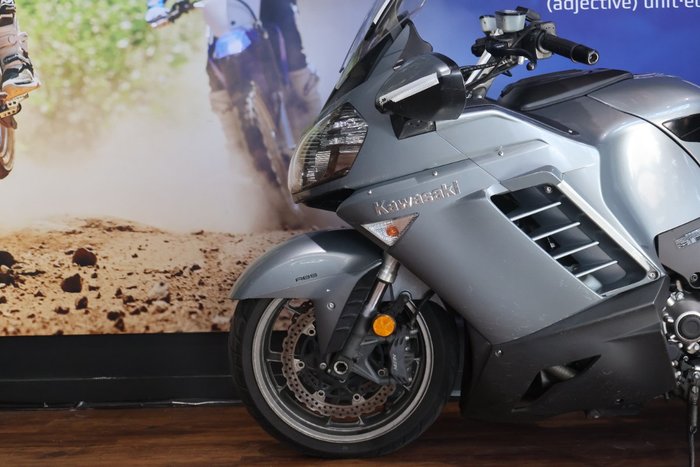 2008 Kawasaki 1400 GTR Silver