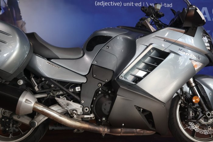 2008 Kawasaki 1400 GTR Silver