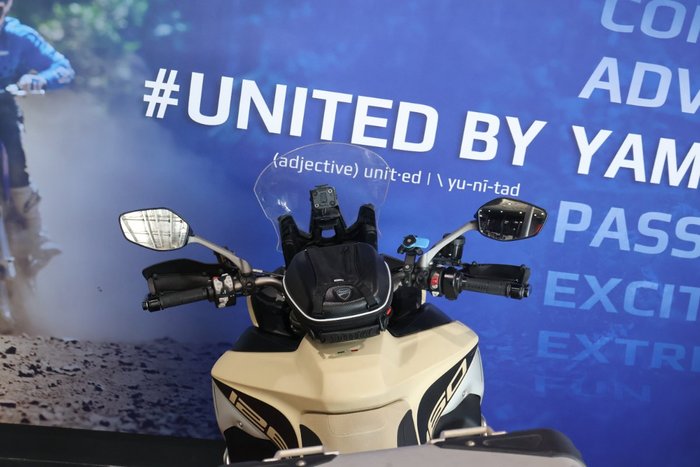 2019 Ducati MULTISTRADA 1260 (RED) Beige